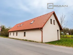 Prodej rodinného domu, Třebešice, 236 m2