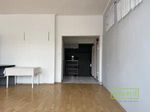 Pronájem obchodního prostoru, Šternberk, ČSA, 84 m2
