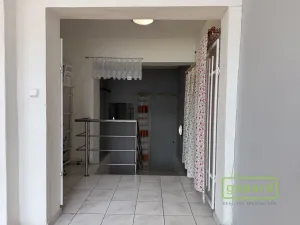Pronájem obchodního prostoru, Šternberk, ČSA, 84 m2
