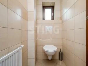 Prodej rodinného domu, Bystřice, 220 m2