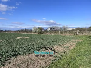 Prodej pozemku, Hulín, 61843 m2