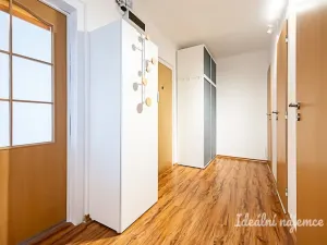 Pronájem bytu 3+kk, Praha - Kamýk, Machuldova, 62 m2