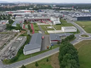 Prodej komerčního pozemku, Ostrava, Výškovická, 28014 m2