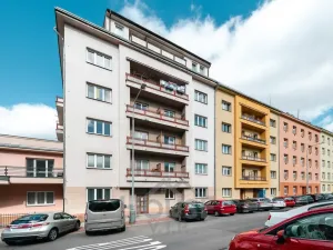 Prodej bytu 2+kk, Praha - Žižkov, Jeseniova, 46 m2