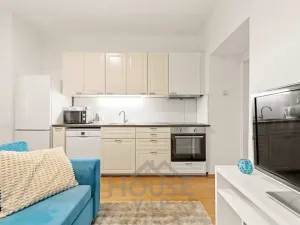 Prodej bytu 2+kk, Praha - Žižkov, Jeseniova, 46 m2