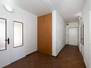 Prodej bytu 3+1, Praha - Letňany, Místecká, 70 m2