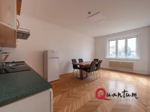 Prodej vily, Praha - Modřany, Voborského, 335 m2