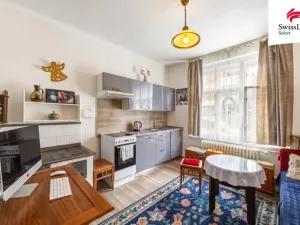 Prodej rodinného domu, Praha - Kobylisy, Pakoměřická, 160 m2