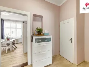 Prodej rodinného domu, Praha - Kobylisy, Pakoměřická, 160 m2