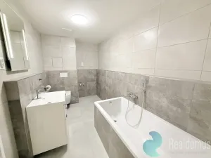 Pronájem bytu 2+kk, České Budějovice - České Budějovice 2, Na Zlaté stoce, 46 m2