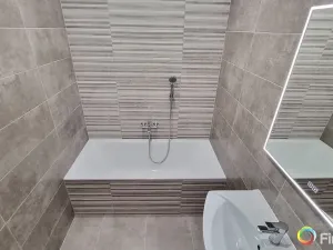 Prodej bytu 2+1, Tmaň, 42 m2