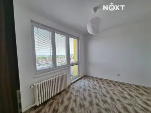 Prodej bytu 3+kk, Lišov, Čechova, 66 m2