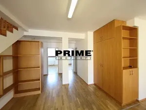 Pronájem kanceláře, Praha - Smíchov, Štefánikova, 147 m2