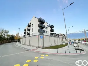 Pronájem bytu 2+kk, Praha, Hasilova, 41 m2