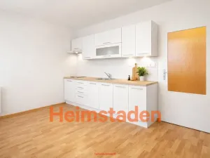 Pronájem bytu 1+kk, Karviná - Hranice, Slovenská, 35 m2