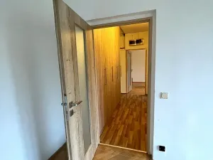 Pronájem bytu 2+1, Brno, náměstí SNP, 45 m2