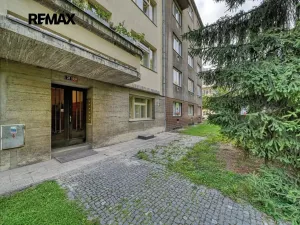 Pronájem bytu 3+1, Poděbrady, nám. T.G.Masaryka, 96 m2