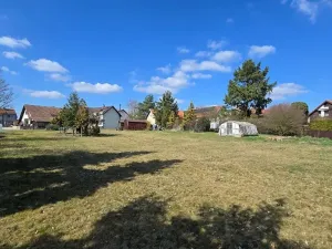 Prodej pozemku pro bydlení, Malá Hraštice, 900 m2