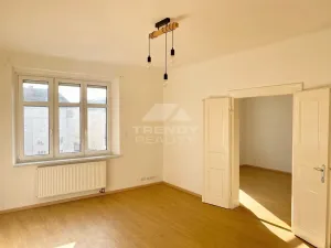 Pronájem bytu 2+kk, Plzeň, Dobrovského, 59 m2