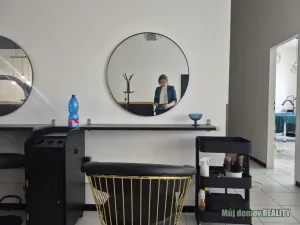 Pronájem obchodního prostoru, Praha - Vysočany, bratří Dohalských, 7 m2