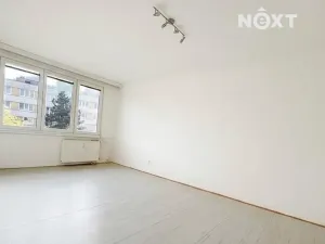 Pronájem bytu 2+1, Český Krumlov, Sídliště Plešivec, 57 m2