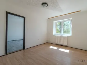 Pronájem bytu 2+1, Ostrava, Odborářská, 50 m2