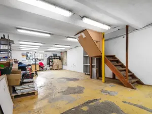 Prodej obchodního prostoru, Kolín, Roháčova, 340 m2