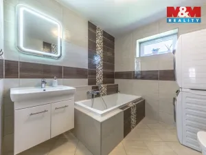 Prodej rodinného domu, Velenka, 152 m2