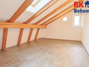 Pronájem bytu 4+1, Praha - Žižkov, Na Jarově, 122 m2