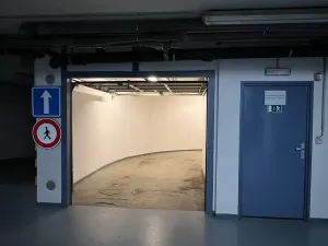 Prodej bytu 6+kk a větší, Praha, Lékařská, 167 m2