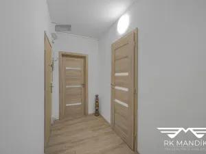 Pronájem bytu 3+1, Praha - Střížkov, Harrachovská, 52 m2