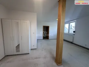 Pronájem rodinného domu, Dolany, 185 m2