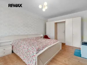 Prodej rodinného domu, Střížovice, 240 m2