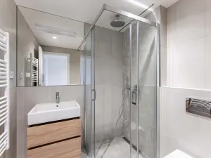 Pronájem bytu 2+kk, Praha - Radlice, U Komína, 45 m2