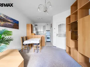 Prodej bytu 2+kk, Hradec Králové - Kukleny, Pardubická, 51 m2