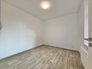 Pronájem bytu 2+1, Opava - Předměstí, Hviezdoslavova, 60 m2