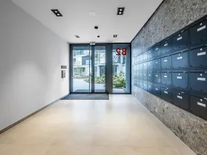 Pronájem bytu 1+kk, Praha - Strašnice, Izraelská, 35 m2