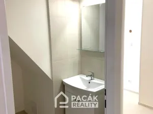 Pronájem bytu 3+kk, Olomouc - Holice, Hanácká, 68 m2