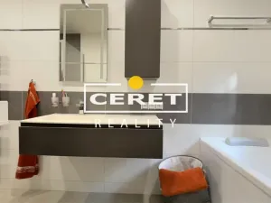 Prodej komerční nemovitosti, Žatec, Dvořákova, 139 m2