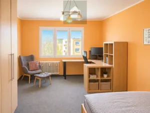 Prodej bytu 3+1, Plzeň - Lobzy, Dlouhá, 77 m2
