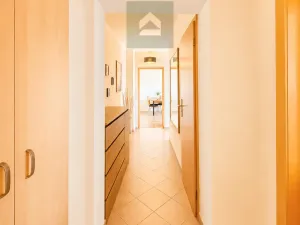 Prodej bytu 3+1, Plzeň - Lobzy, Dlouhá, 77 m2