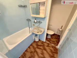 Pronájem bytu 1+1, Praha - Lhotka, Mirotická, 40 m2