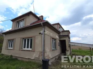 Prodej rodinného domu, Sezemice - Počaply, 150 m2