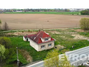 Prodej rodinného domu, Sezemice - Počaply, 150 m2