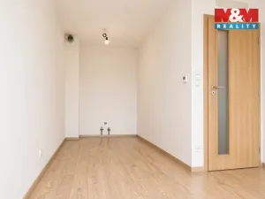 Prodej bytu 2+kk, Lázně Bělohrad, Zámecká, 46 m2