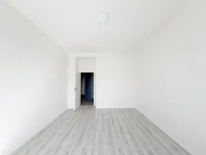 Pronájem bytu 2+kk, Praha - Žižkov, Jeseniova, 54 m2