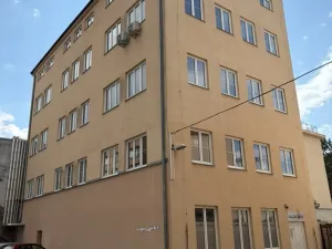 Pronájem kanceláře, Hradec Králové, Škroupova, 62 m2