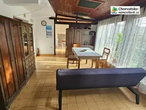 Prodej rodinného domu, Novi Vinodolski, Chorvatsko, 179 m2