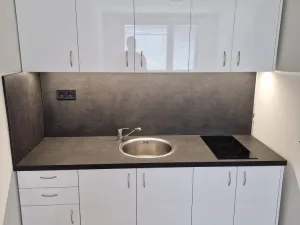 Prodej bytu 1+kk, Praha - Krč, Štúrova, 26 m2