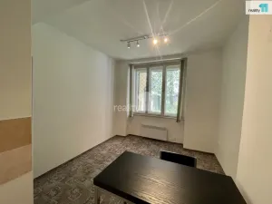 Prodej bytu 2+kk, Praha - Smíchov, Zoubkova, 37 m2
